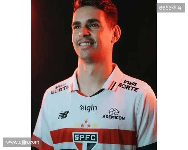 一度昏厥失去意识2分钟!圣保罗官方:奥斯卡获准出院,情况良好 一度昏厥失去意识2分钟!圣保罗官方:奥斯卡获准出院,情况良好