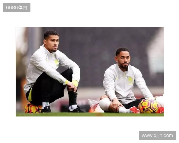 镜报：曼联无法通过付解约金签若昂-戈麦斯，球员梦想去利物浦